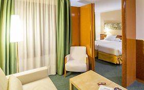 Acacia Suite
